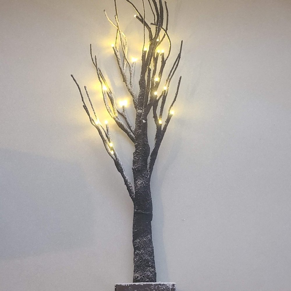 Decorative Pre-lit Table Top Snow Tree